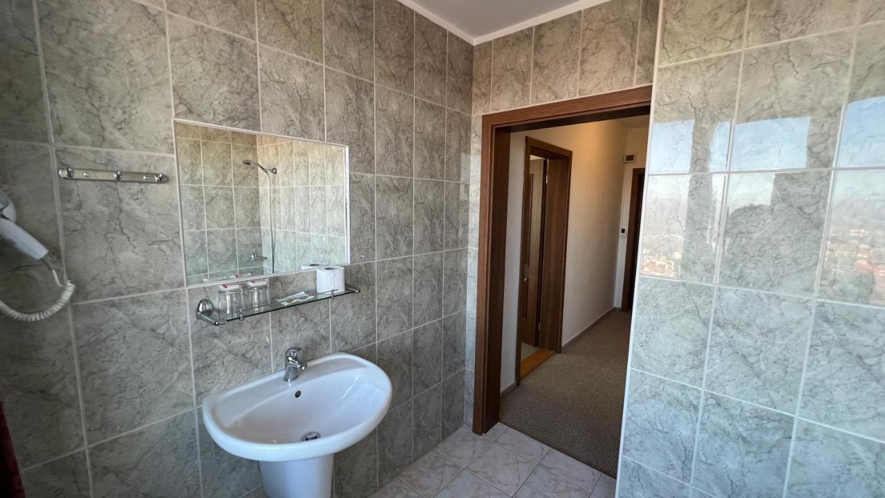 Hotel Gorna Banya Sofia Luaran gambar